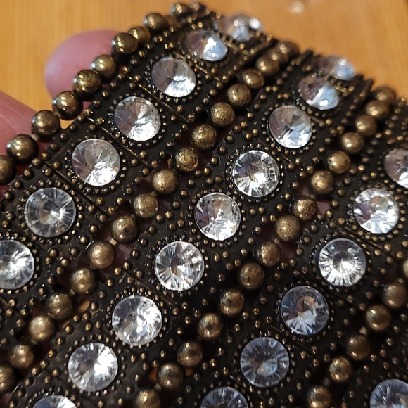 Rhinestone & Brass Beaded bracelet LIKE NEW, Heavy wirh A Lovely Fit! - Picture 5 of 7